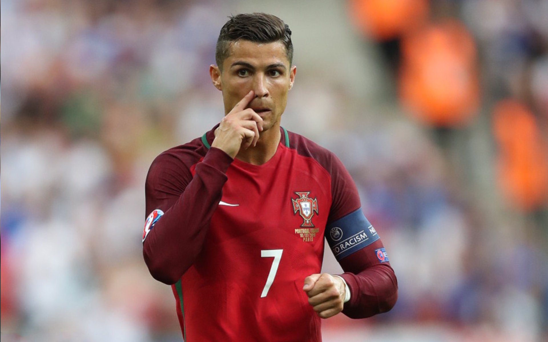 德甲联赛的绿色可持续发展策略，德甲绿色队服